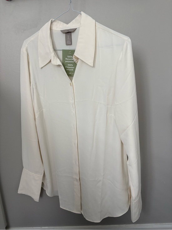 H&M Tops - H&M Cream Long-Sleeve Button-Up Shirt